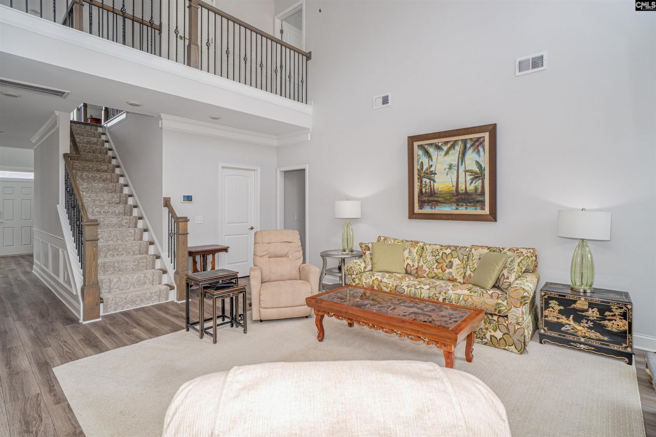 248 Laurelbrook Drive Photo 8