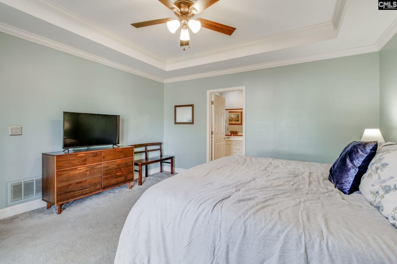 607 Frogden Court Photo 18