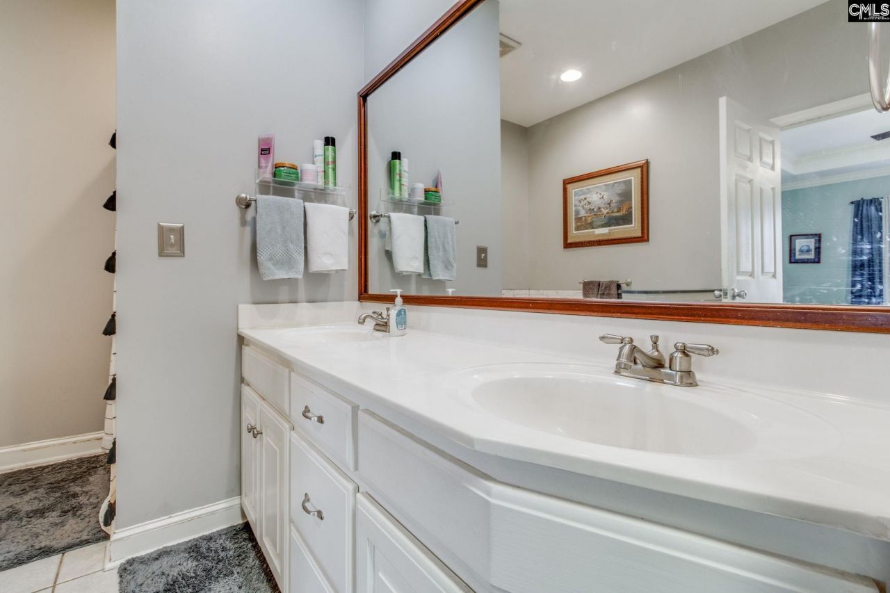 607 Frogden Court Photo 20