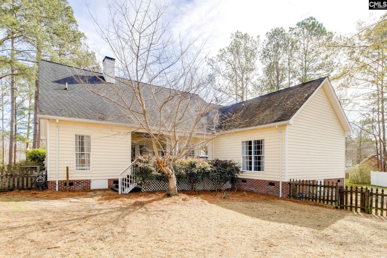 607 Frogden Court Photo 37