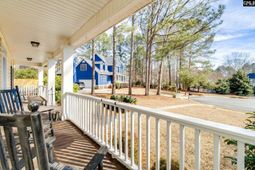 607 Frogden Court photo 4