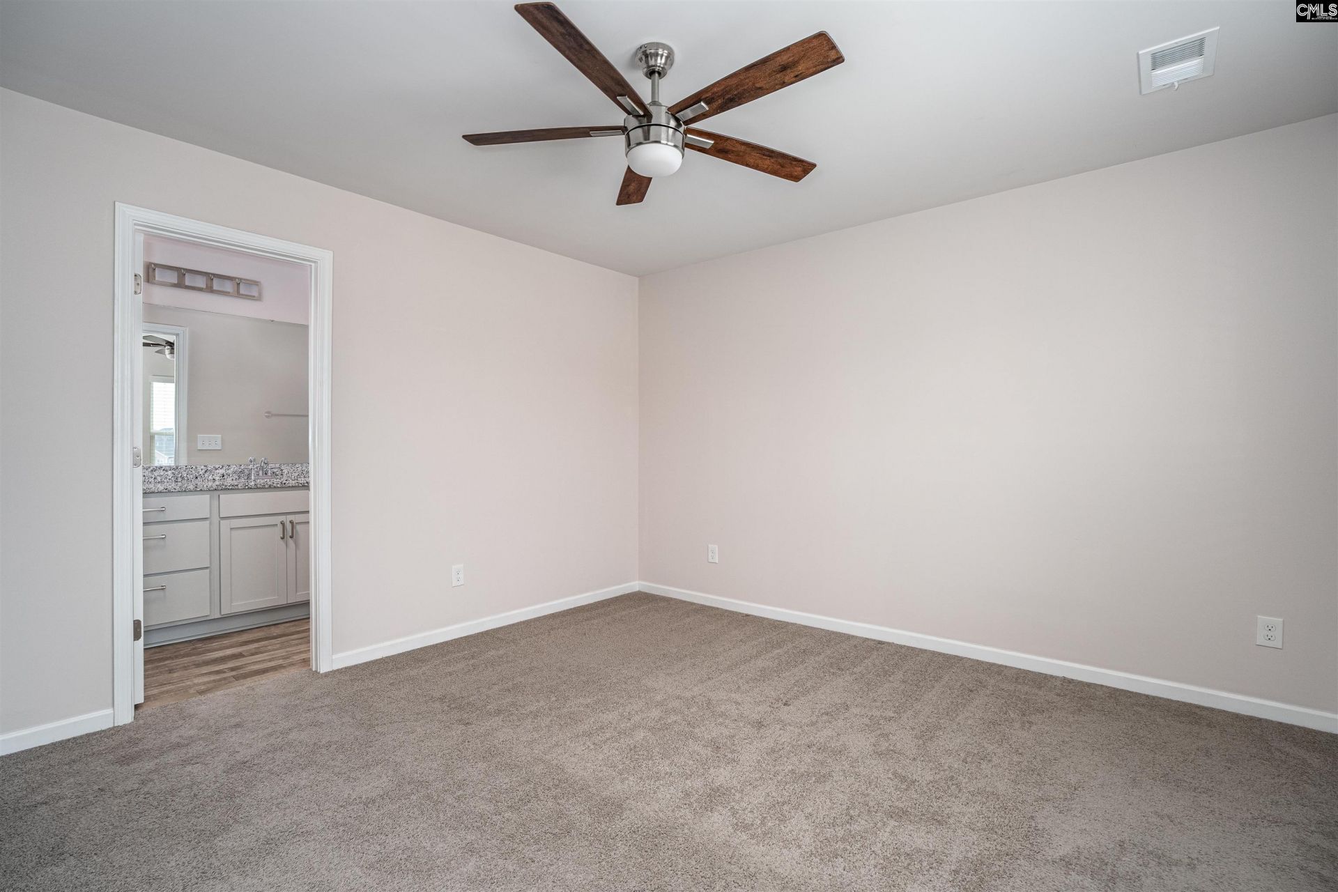 1024 Cornelia Street Photo 16