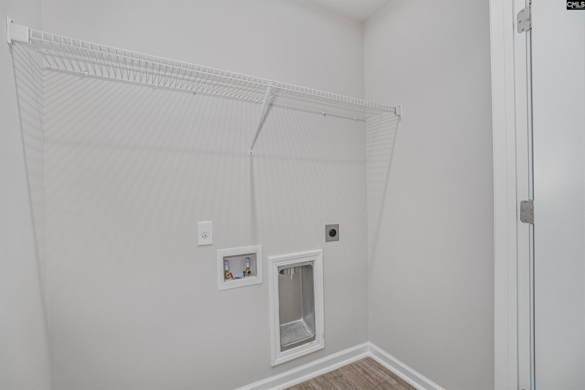 1024 Cornelia Street Photo 26