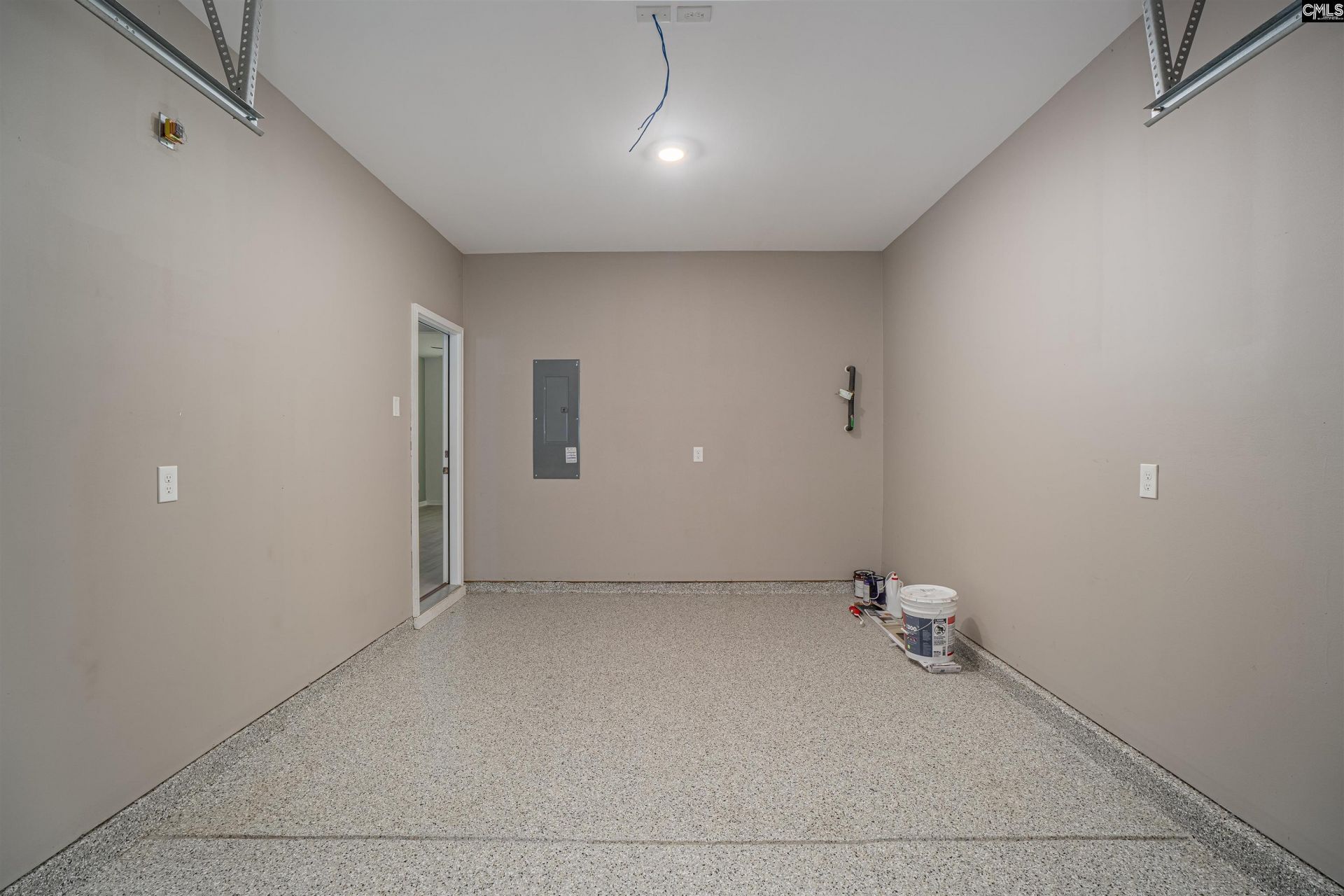1024 Cornelia Street Photo 27