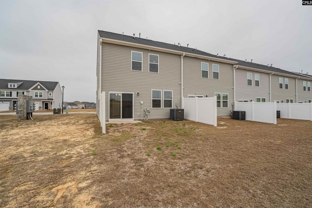 1024 Cornelia Street Photo 29