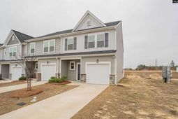 1024 Cornelia Street photo 4