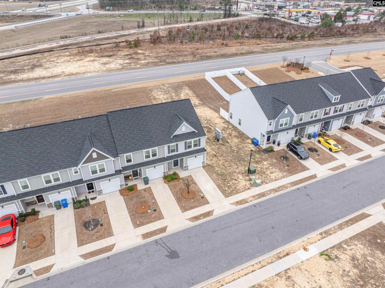 1024 Cornelia Street Photo 33