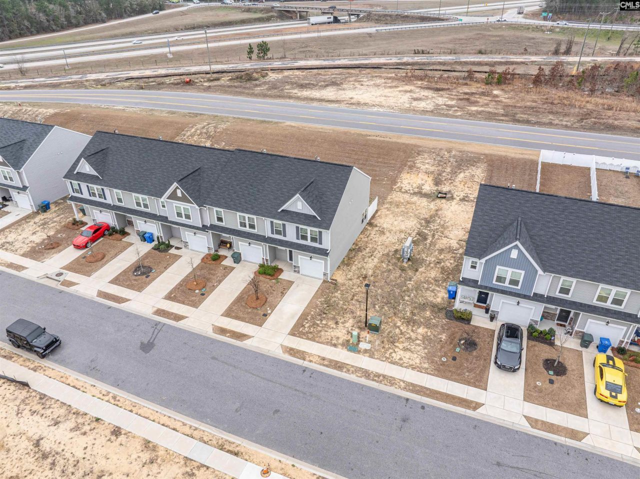 1024 Cornelia Street Photo 34