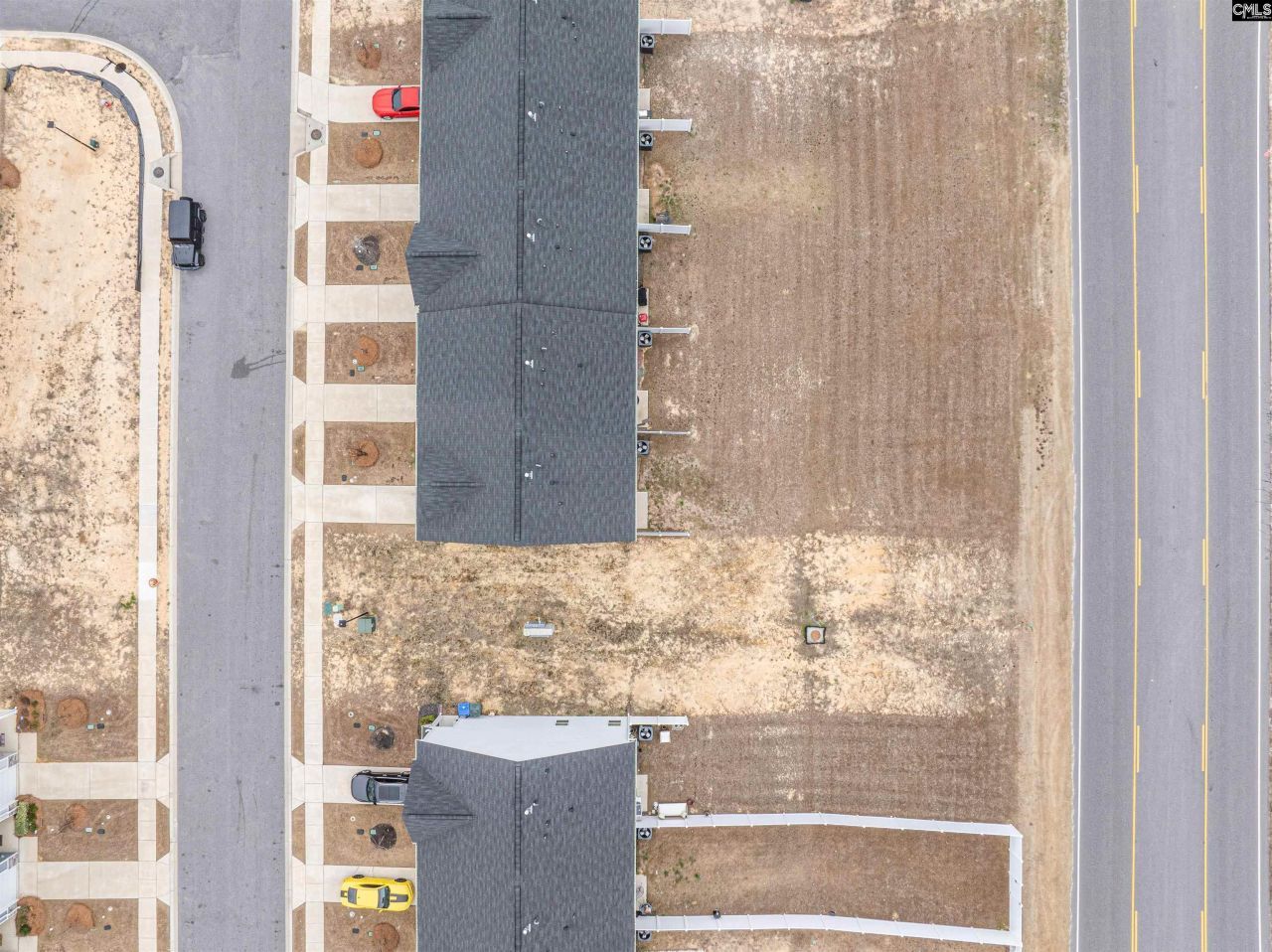 1024 Cornelia Street Photo 40