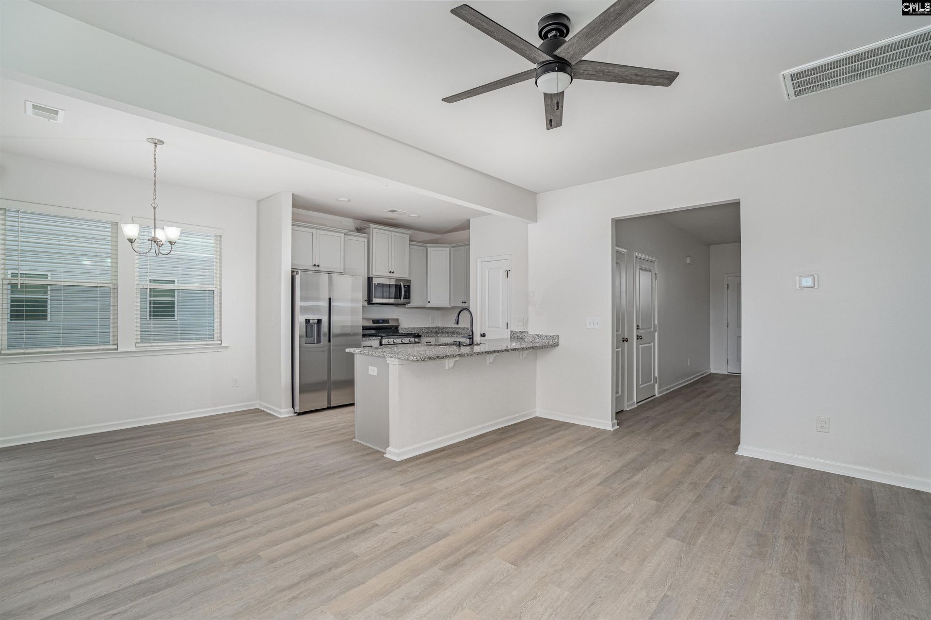 1024 Cornelia Street Photo 7
