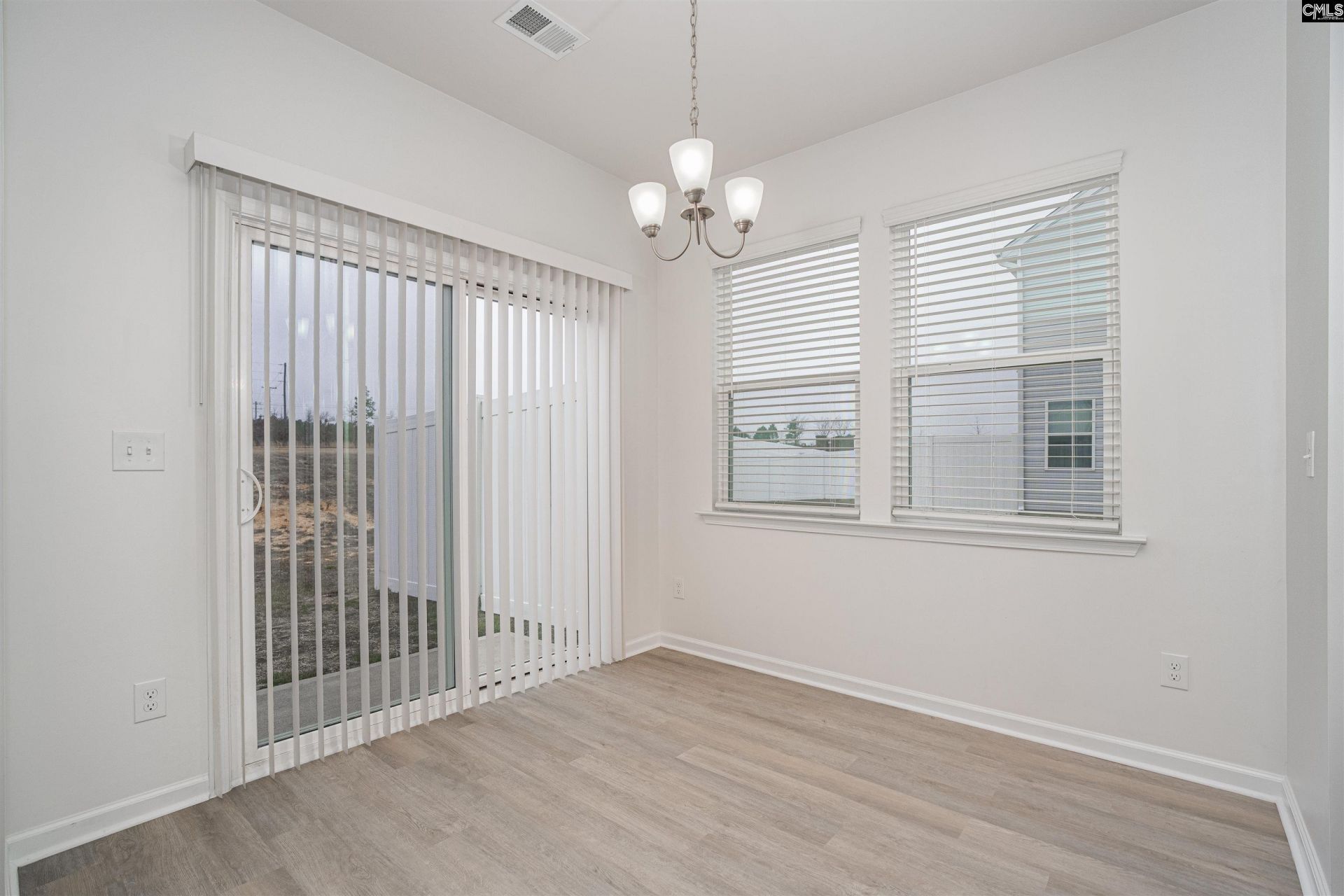 1024 Cornelia Street Photo 9