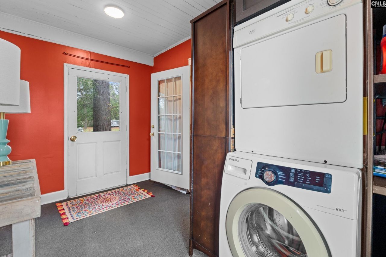 33 Kingsgate Drive Photo 16