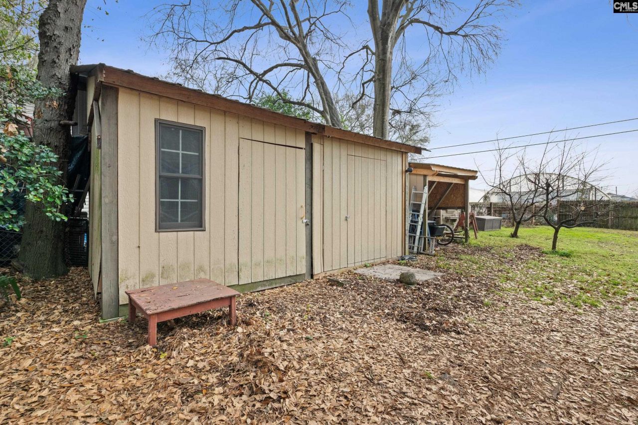 33 Kingsgate Drive Photo 18