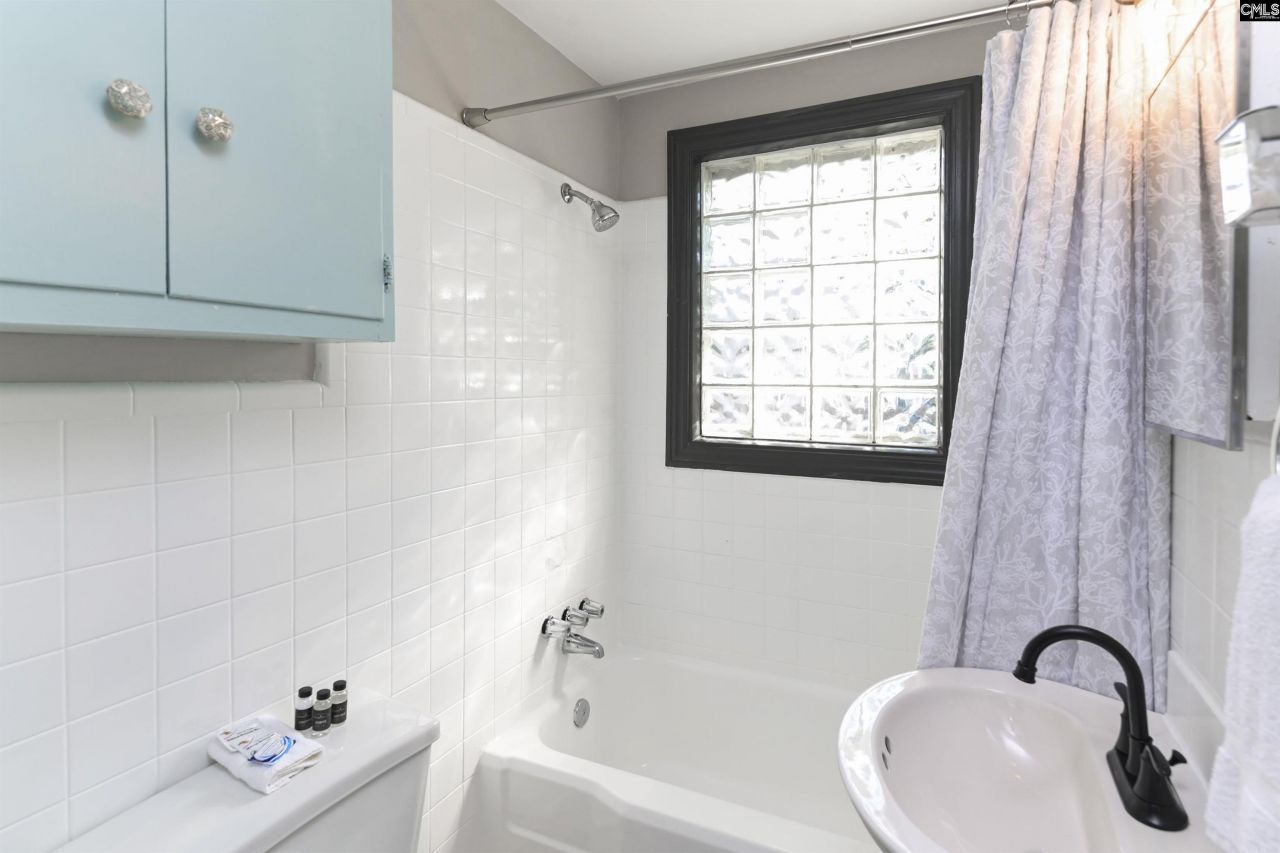 3216 Gadsden Street Photo 16