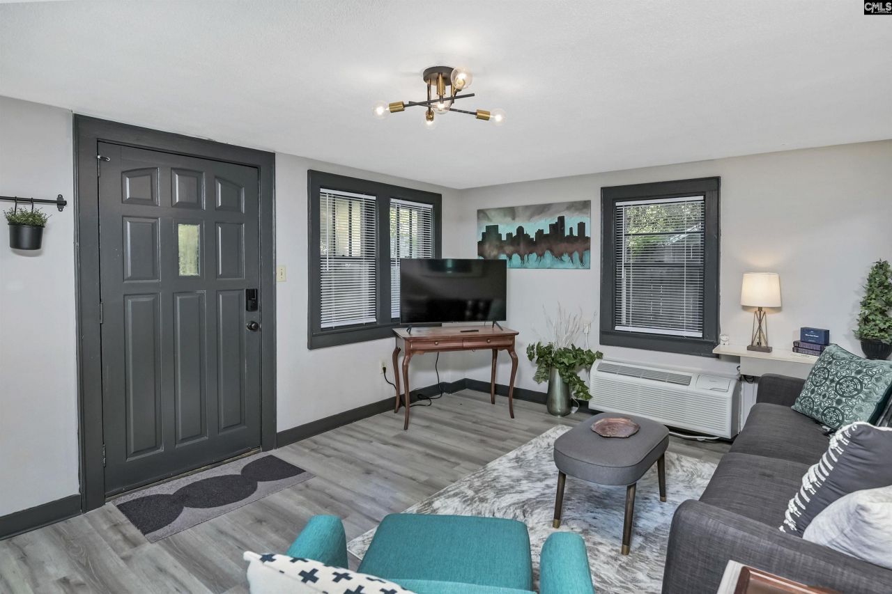 3216 Gadsden Street Photo 19