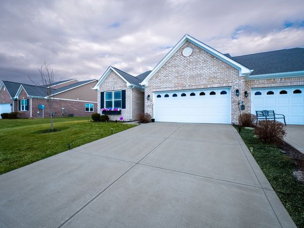 1565 Sadler Way, Avon, IN 46123