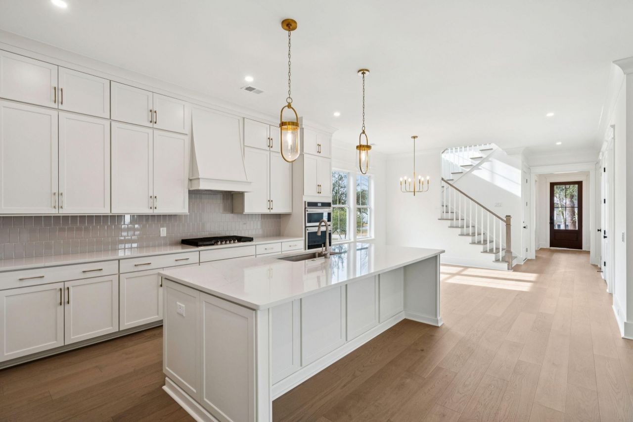 1460 Periwinkle Drive Photo 14