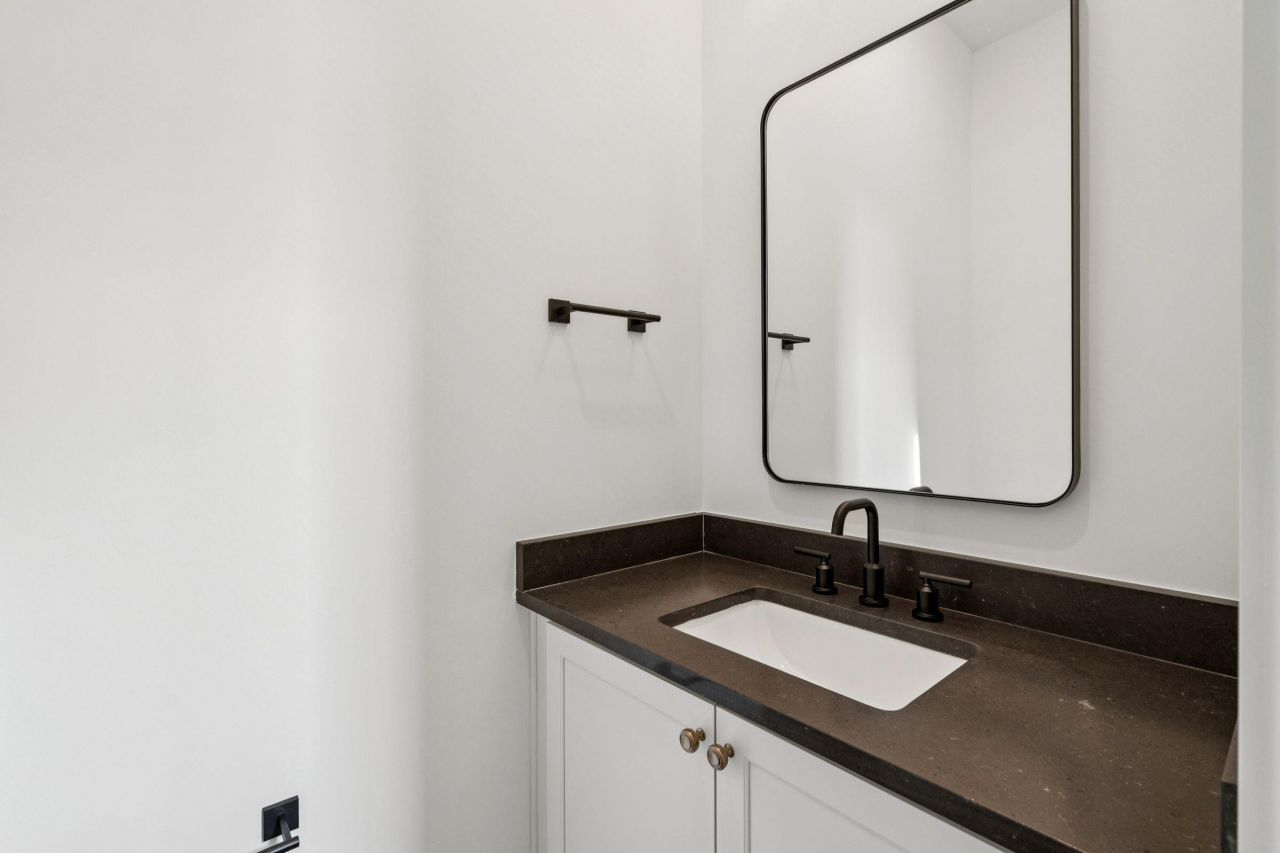 1460 Periwinkle Drive Photo 32