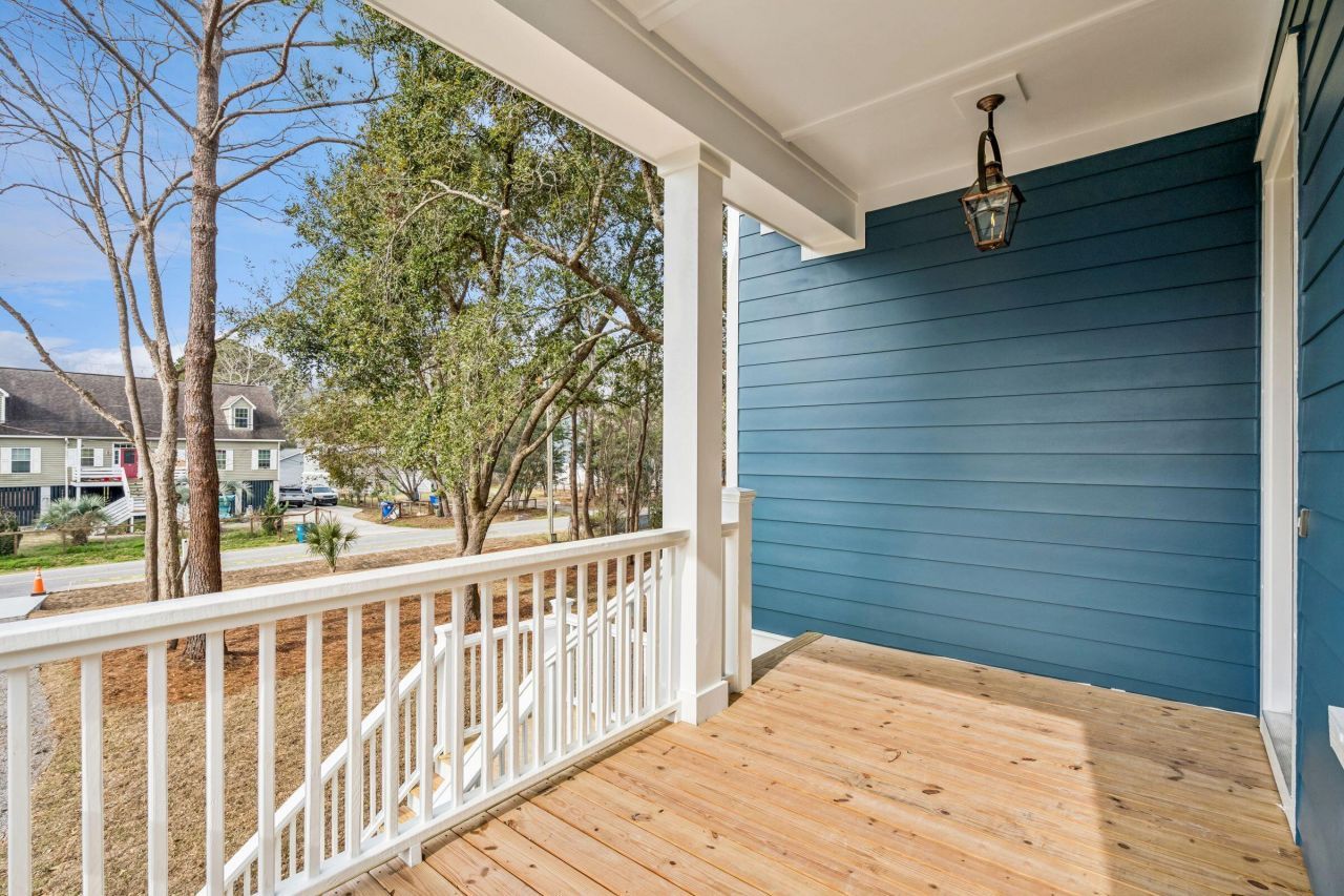 1460 Periwinkle Drive Photo 6