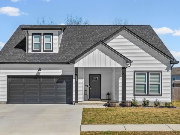 239 Donegal Dr, Clarksville, TN 37042