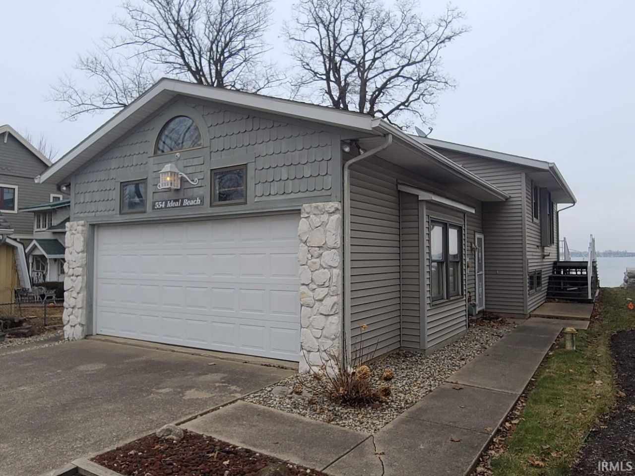 11068 N Ideal Beach Drive, Syracuse, IN 46567 Main Photo