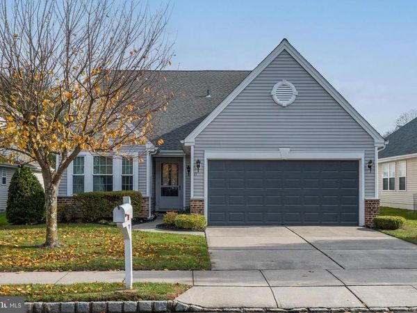 71 PEPPERGRASS DRIVE S, MOUNT LAUREL, NJ 08054