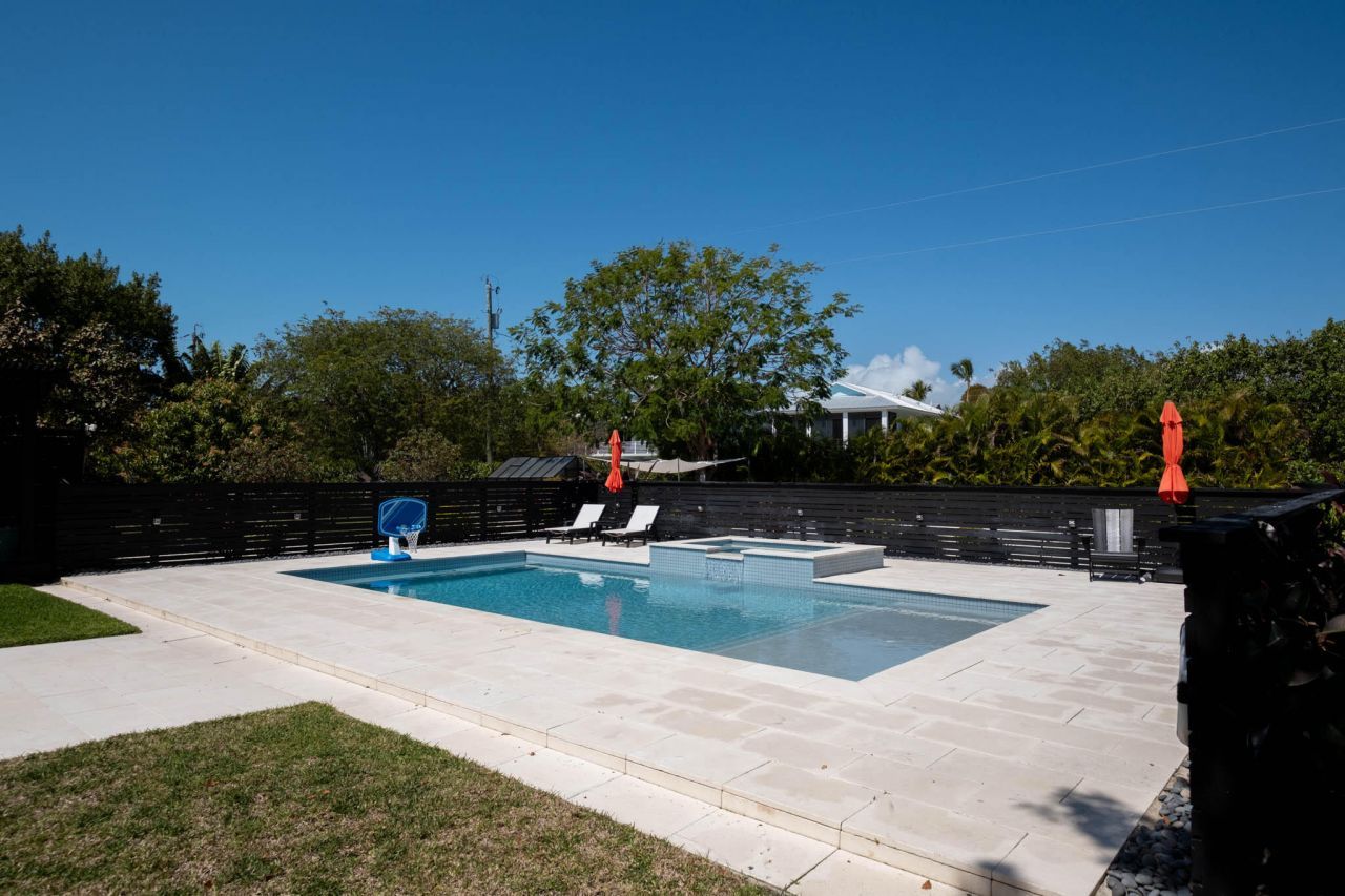 55 Ocean Front Drive, Key Largo, FL 33037 Photo