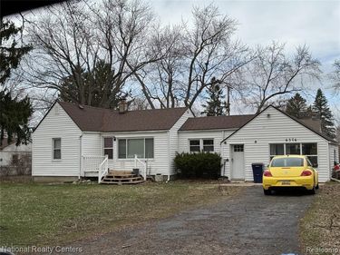 6376 Lanman Drive, Waterford Twp, MI 48329