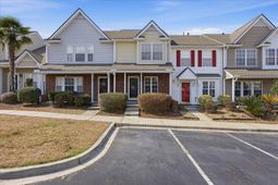 129 Hornby Circle photo 4