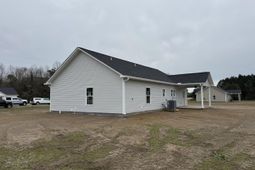 691 Winningham Road photo 4