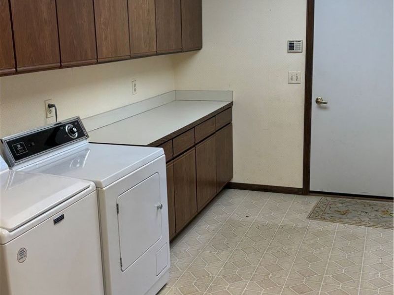 2904 Camelot Court , Willoughby Hills, OH 44092 Photo 29