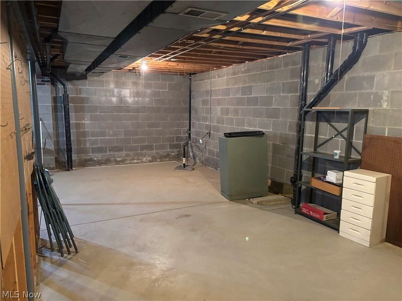 2904 Camelot Court , Willoughby Hills, OH 44092 Photo 33