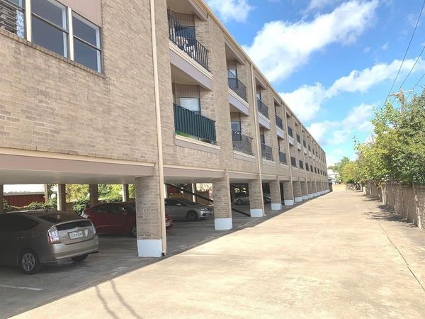 3316 Guadalupe ST , Unit 209, Austin, TX 78705