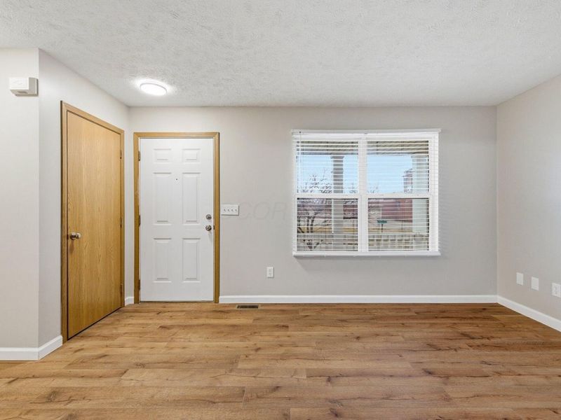 195 Hedges Street , Mansfield, OH 44902 Photo 3