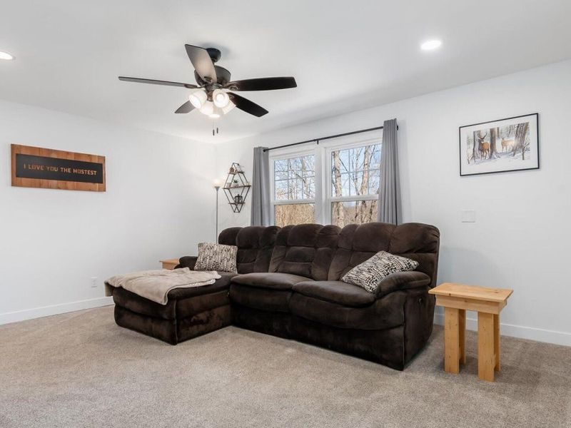 10050 Perryton Road , Frazeysburg, OH 43822 Photo 16