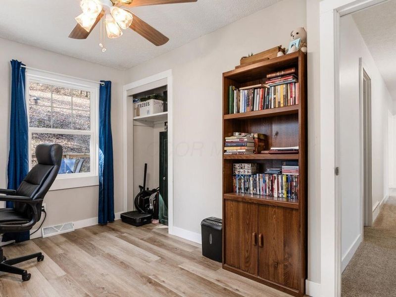 10050 Perryton Road , Frazeysburg, OH 43822 Photo 23