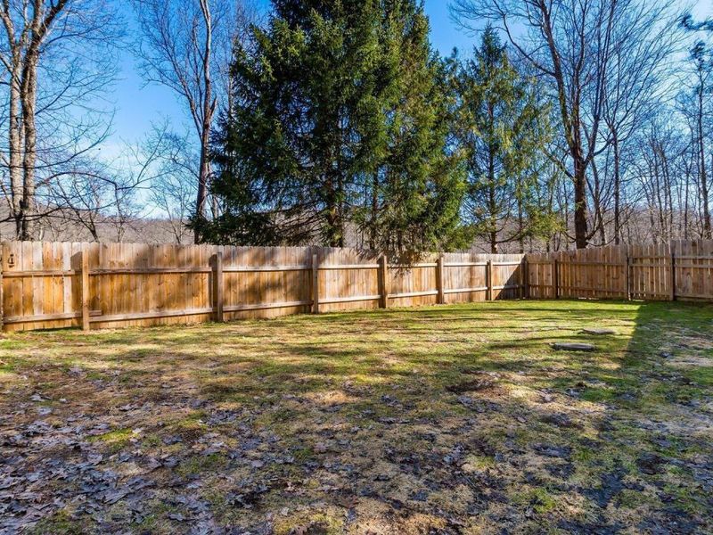 10050 Perryton Road , Frazeysburg, OH 43822 Photo 40