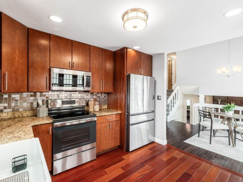 7121 Medallion Court, Reynoldsburg, OH 43068 Photo 10