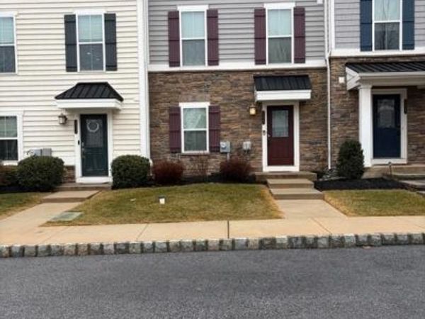 225 QUARRY POINT ROAD, MALVERN, PA 19355