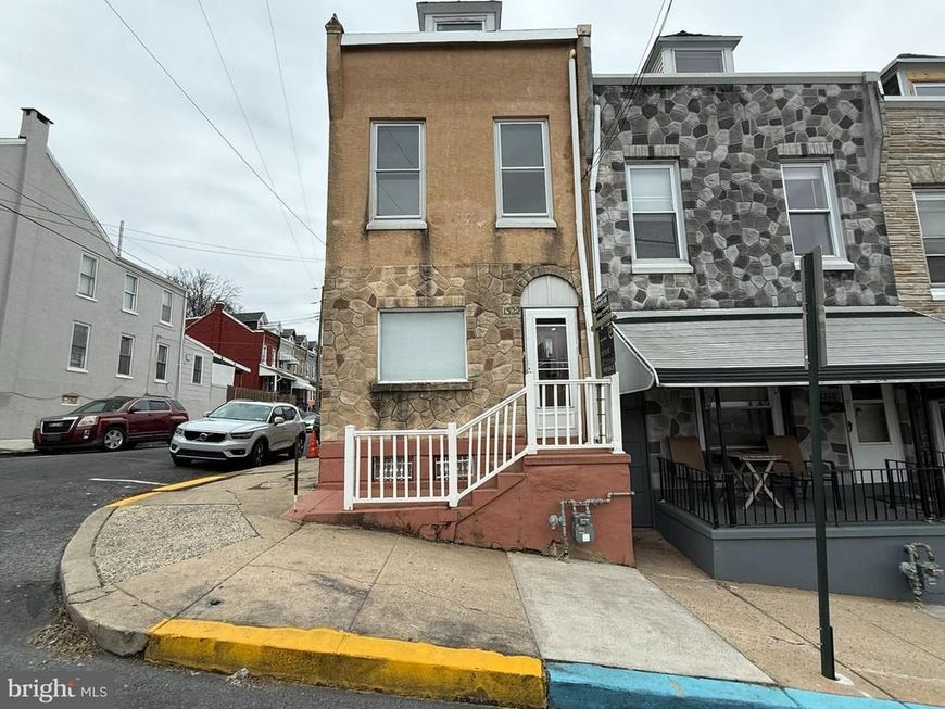 1322 Green Street, Reading, PA 19604 Main Photo