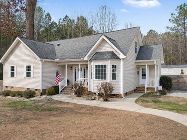 35 Harrison Street, Zebulon, NC 27597