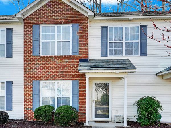 4222 Dudleys Grant Drive, Unit E, Winterville, NC 28590