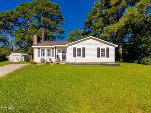 114 Wolfpack Court , Havelock, NC 28532