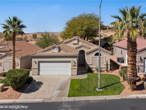 563 Fairways Drive , Mesquite, NV 89027