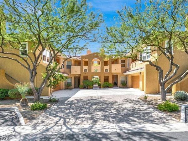 845 Canterra Street , Unit 2051, Las Vegas, NV 89138