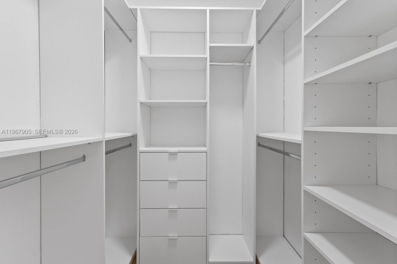 251 Crandon Blvd , Unit 531, Key Biscayne, FL 33149 Photo