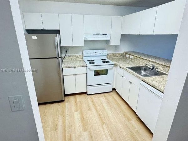 9878 Nob Hill Ln , Unit 9878, Sunrise, FL 33351