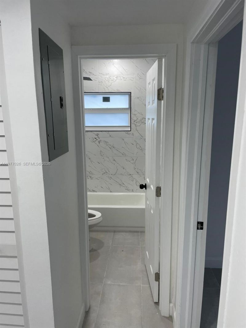 504 NW 15th Ave, Unit B, Fort Lauderdale, FL 33311 Photo