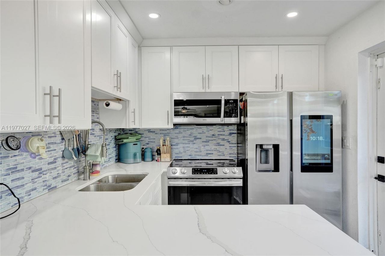 4525 NE 21st Ave, Unit 5, Fort Lauderdale, FL 33308 Photo