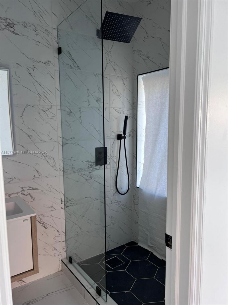 1630 SW 20th St , Unit 1, Miami, FL 33145 Photo